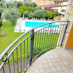 Isabella 3*, Brenzone Italie